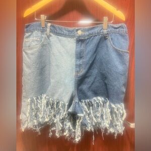 Shein Frayed Denim Women Jean Shorts curve size xxl